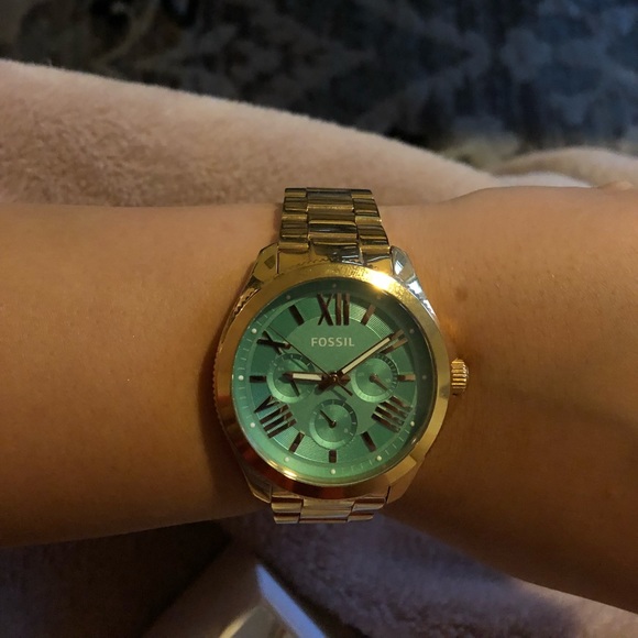 Fossil Watch - Picture 2 of 4